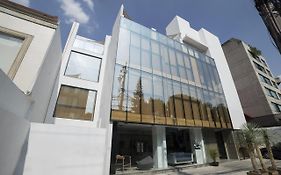 Suites Arboleda 215